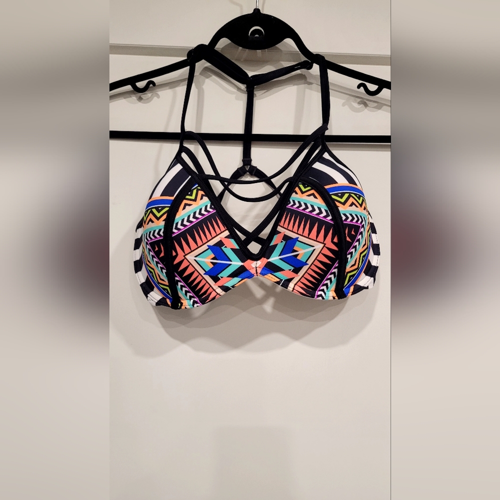 PINK Victoria's Secret Black and White Bikini Top